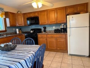 33 BREACH Drive UNIT Front in Westerly, RI - Building Photo - Building Photo