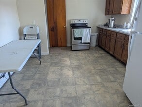 21 Hillside Ave in Woodbourne, NY - Building Photo - Building Photo