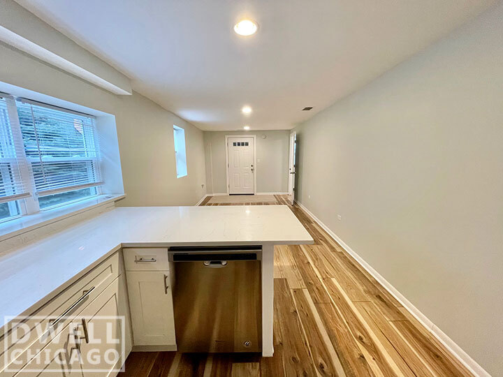 2731 W Saint Georges Ct, Unit #1 in Chicago, IL - Foto de edificio
