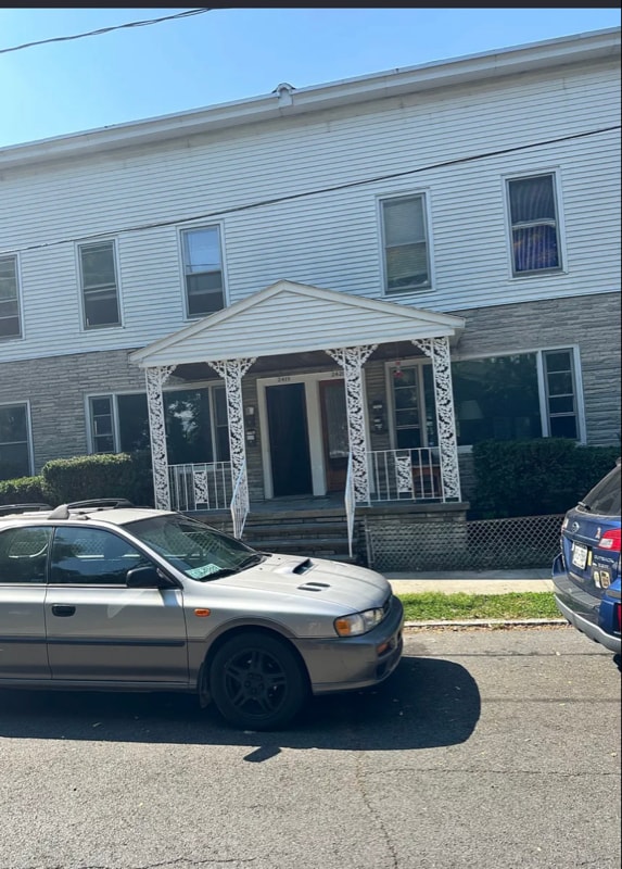 2421 6th Ave