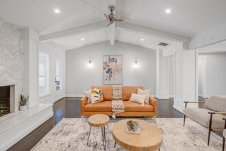 9667 Timberleaf Dr in Dallas, TX - Building Photo - Building Photo