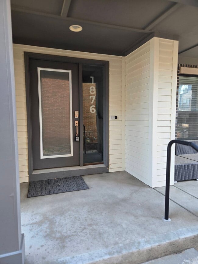 1876 McQuat Pl in Indianapolis, IN - Building Photo - Building Photo