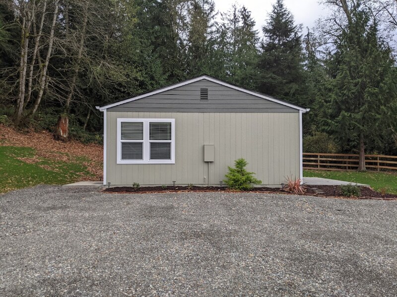 16517 280th Ave in Wilkeson, WA - Building Photo
