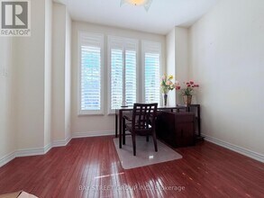 9 St Clare Blvd in Vaughan, ON - Building Photo - Building Photo