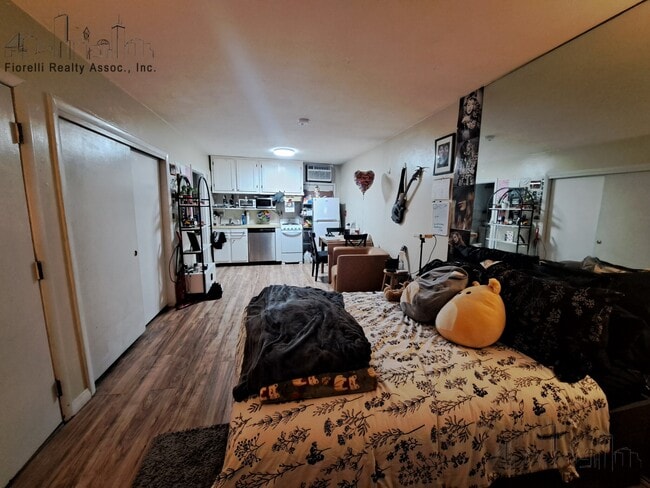 61 Salem St, Unit 1