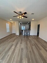 15011 Darby Retreat Ln in Cypress, TX - Building Photo - Building Photo