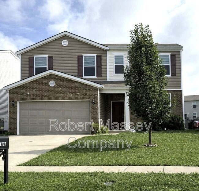 property at 11727 Trottingham Cir