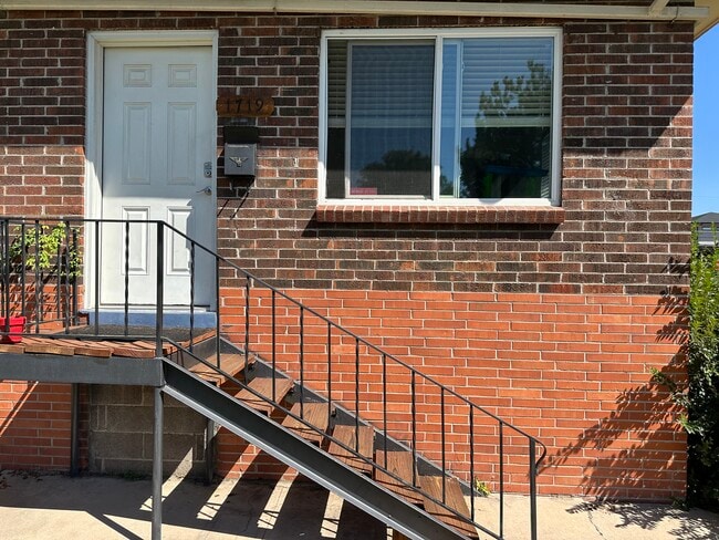 property at 1719 S Madison St