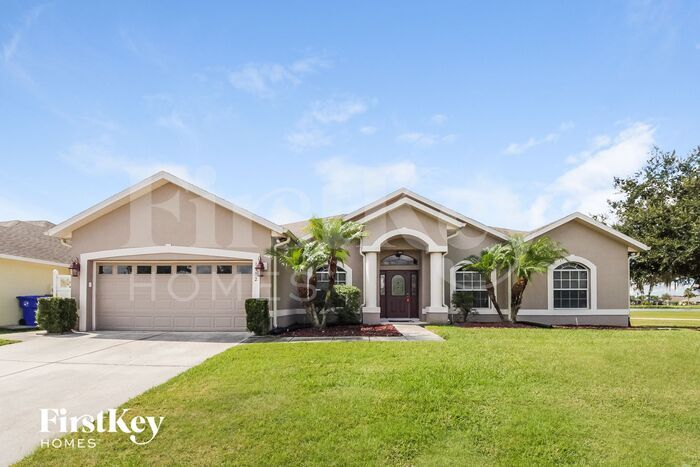 1902 Fairway Loop in Kissimmee, FL - Building Photo