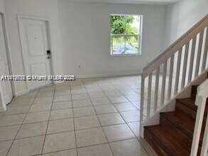 2712 NE 15th St in Homestead, FL - Building Photo - Building Photo