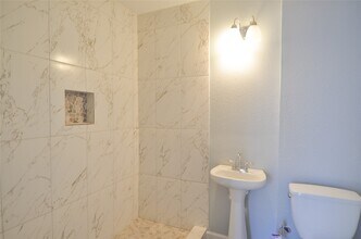 103 Cosmos St in Houston, TX - Building Photo - Building Photo