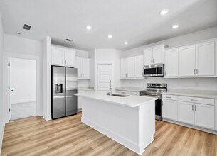 217 Lyla Ln in Crestview, FL - Building Photo - Building Photo