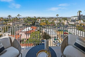 Uptown Lofts Apartments in San Diego, CA - Building Photo - Building Photo