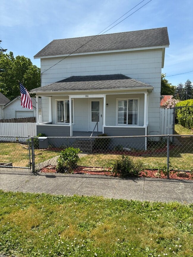 property at 791 N Elliott St