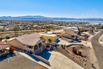 2450 Angler Dr in Lake Havasu City, AZ - Building Photo - Building Photo