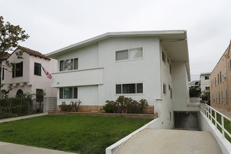 219 S Tower Dr in Beverly Hills, CA - Building Photo - Primary Photo