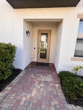 1622 Oceania Dr S in Naples, FL - Building Photo - Building Photo