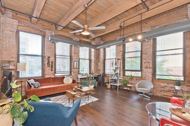 property at 400 S Green St