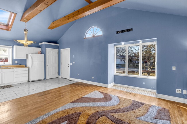 26235 N Walnut Ave in Mundelein, IL - Building Photo - Building Photo