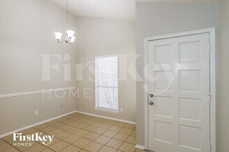 3813 Clover Ln in Deer Park, TX - Building Photo - Building Photo