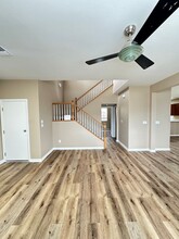 6302 Hawk Creek Dr in Bakersfield, CA - Building Photo - Building Photo