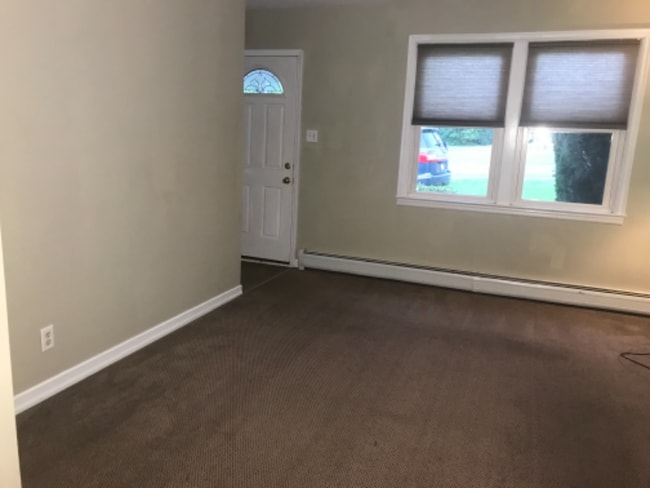 3820 Chestnut St in Emmaus, PA - Building Photo - Building Photo