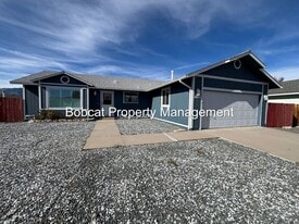 628 Long Valley Rd in Gardnerville, NV - Building Photo