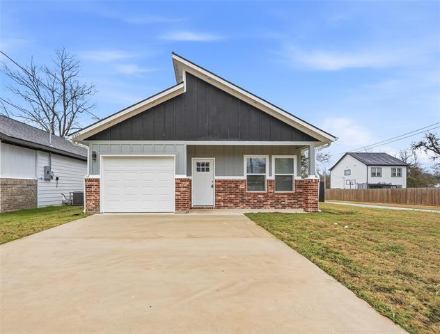 property at 2306 Polk St