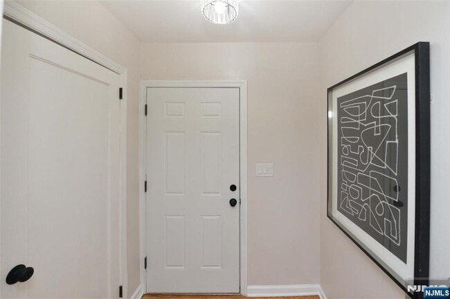 16 Liberty St in Little Ferry, NJ - Building Photo - Building Photo