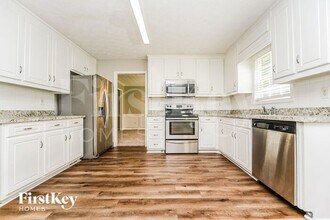 30 Dearing Woods Bend in Covington, GA - Building Photo - Building Photo