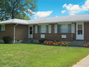 Rustic Ridge Apartments in Columbus, OH - Building Photo - Building Photo