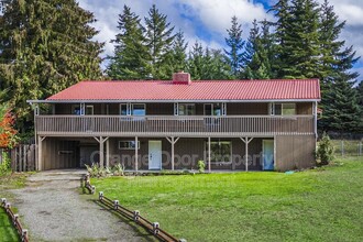 24305 102nd Ave Ct E in Graham, WA - Building Photo - Building Photo
