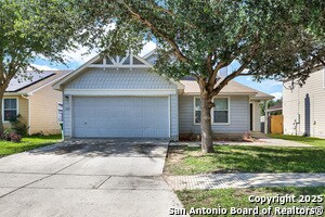 1907 Sundrop Bay in San Antonio, TX - Building Photo