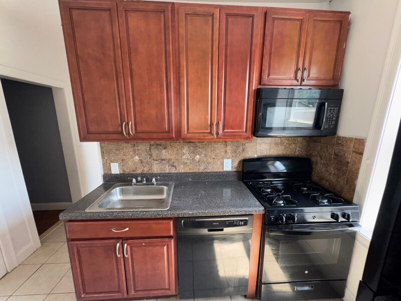 1204 John F. Kennedy Blvd in Bayonne, NJ - Building Photo
