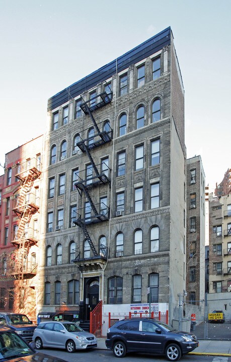 243-245 Henry St in New York, NY - Foto de edificio