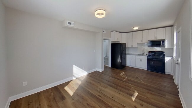 property at 3607 Fernhill Ave