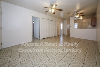 2635 N Fontana Ave in Tucson, AZ - Foto de edificio - Building Photo
