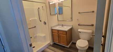 1800 Jefferson St in Two Rivers, WI - Building Photo - Building Photo