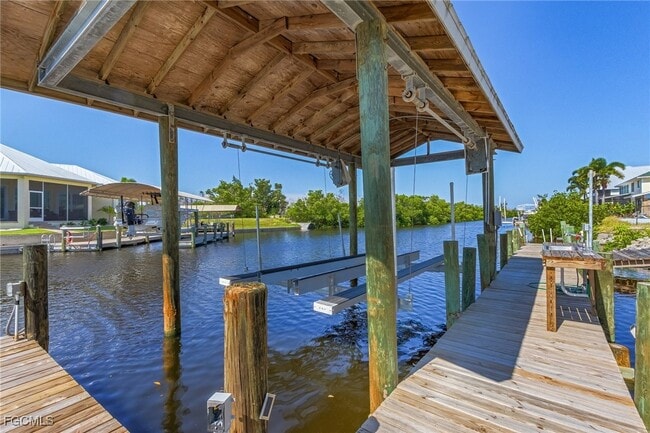 property at 4011 Galt Island Ave