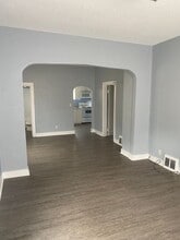 211 5th Ave SE in Jamestown, ND - Building Photo - Building Photo