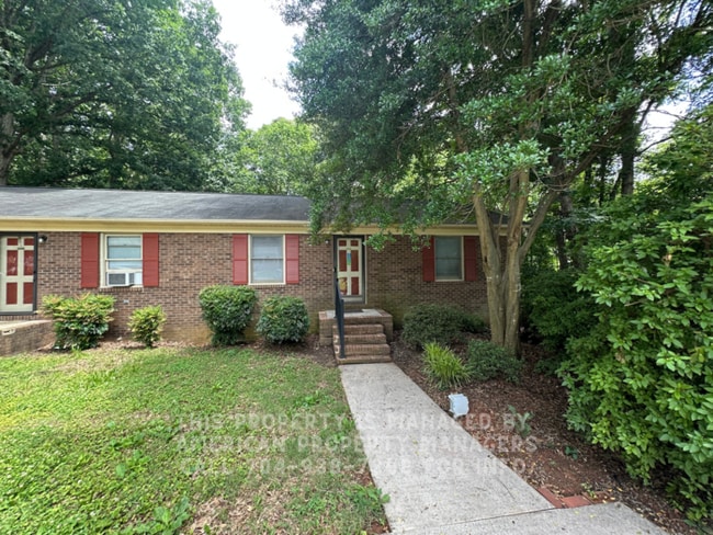 property at 132 Crest Cir