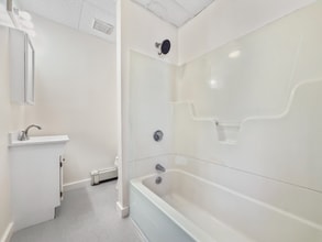 8 Colby St in Lawrence, MA - Foto de edificio - Building Photo