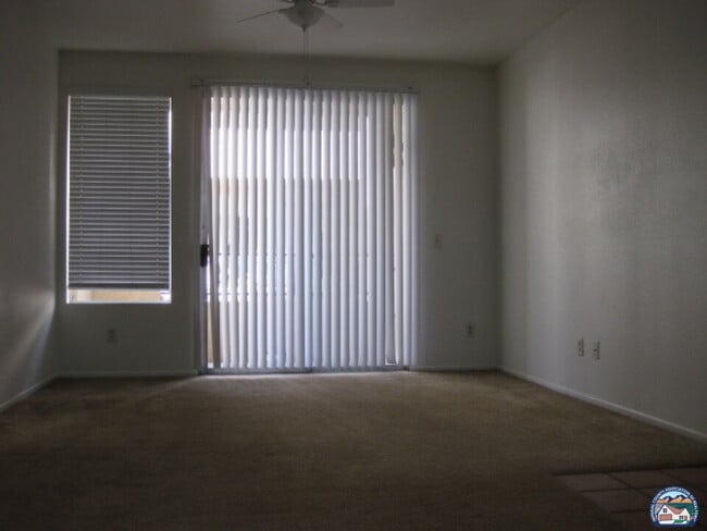 1100 Rodeo Dr in Imperial, CA - Building Photo - Building Photo