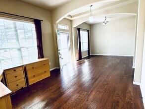 7105 Cromarty Ln in Austin, TX - Building Photo - Building Photo