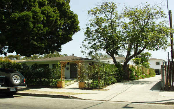 Ascent at 2428 Kansas Apartments in Santa Monica, CA - Foto de edificio