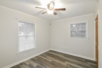 758 Forestdale Dr in Montgomery, AL - Foto de edificio - Building Photo