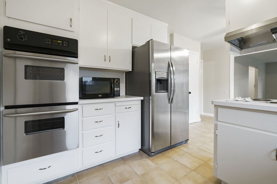 806 Madison Ave in Redwood City, CA - Building Photo