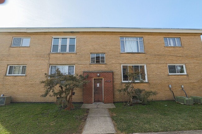 property at 746 Walnut St