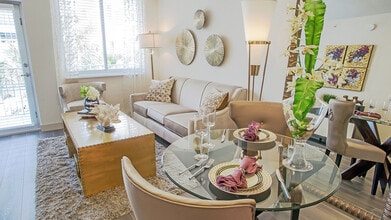 Griffis North Olive in West Palm Beach, FL - Building Photo - Building Photo