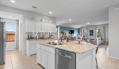 8417 Hollymead Ln in Fort Worth, TX - Building Photo - Building Photo